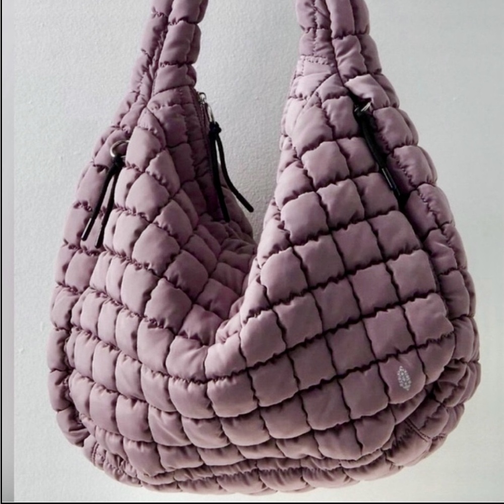 NWT Free People Movement Quilted Carryall in OYSTER MAUVE